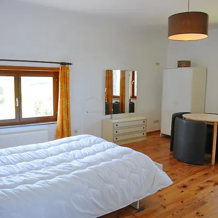 A Cote De L'epicerie Holiday home Bonsin