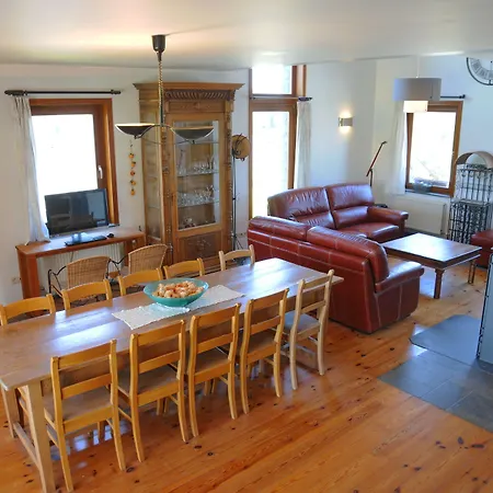 Ferienhaus A Cote De L'epicerie Bonsin